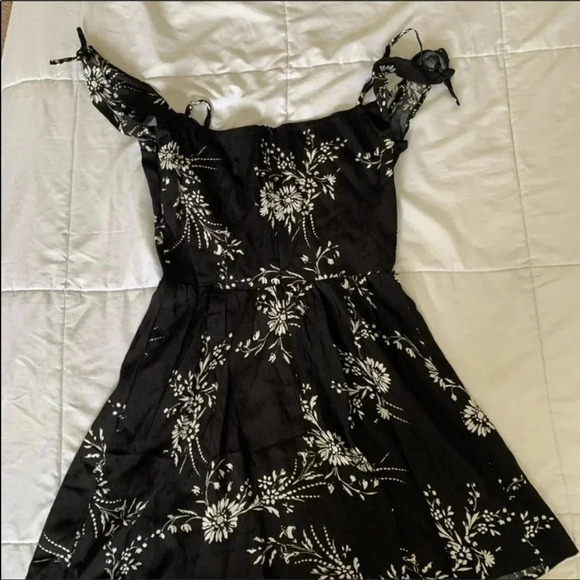 Revolve Flynn Skye Bodhi floral mini dress - Picture 8 of 9